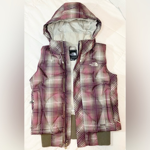 The North Face Furallure Vest - Picture 2 of 12